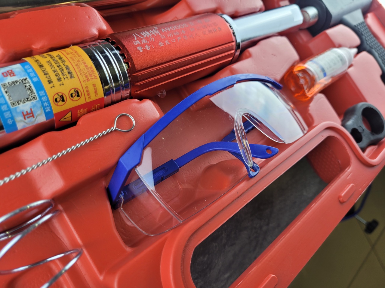 пороховой монтажный пистолет с удлинителями до 3,4 м, кейс, &quot;maximum&quot; mx 17139 (3529) оптом